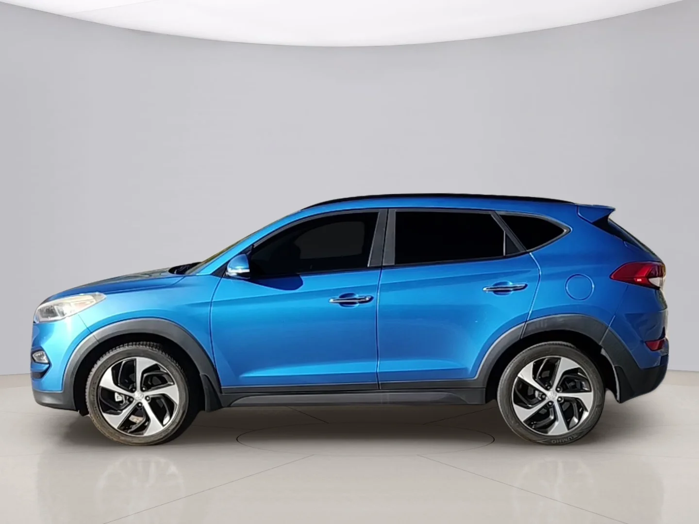 Used 2016 Blue Hyundai SPORT image 2