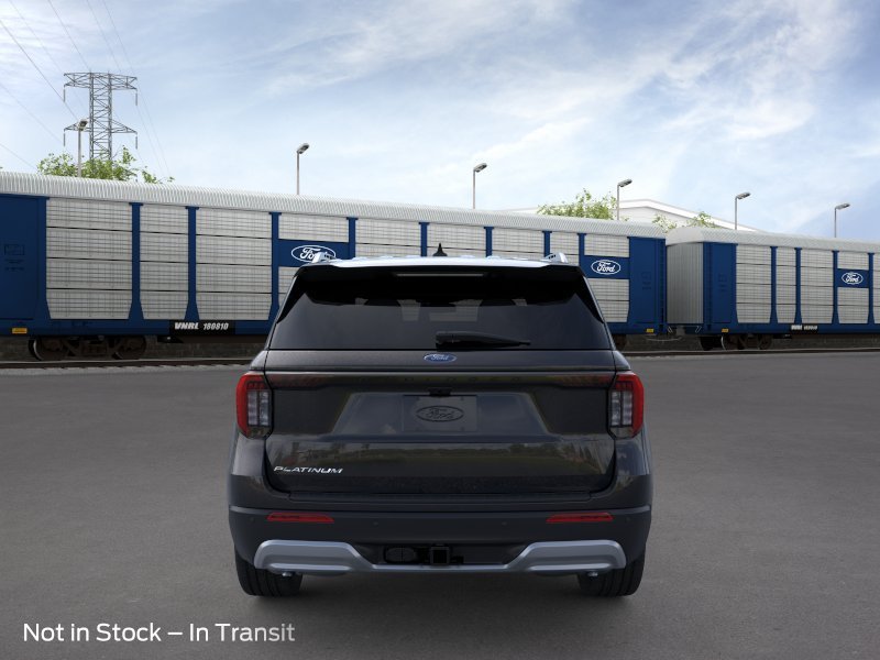 New 2026 Agate Black Metallic Ford Platinum™ image 5