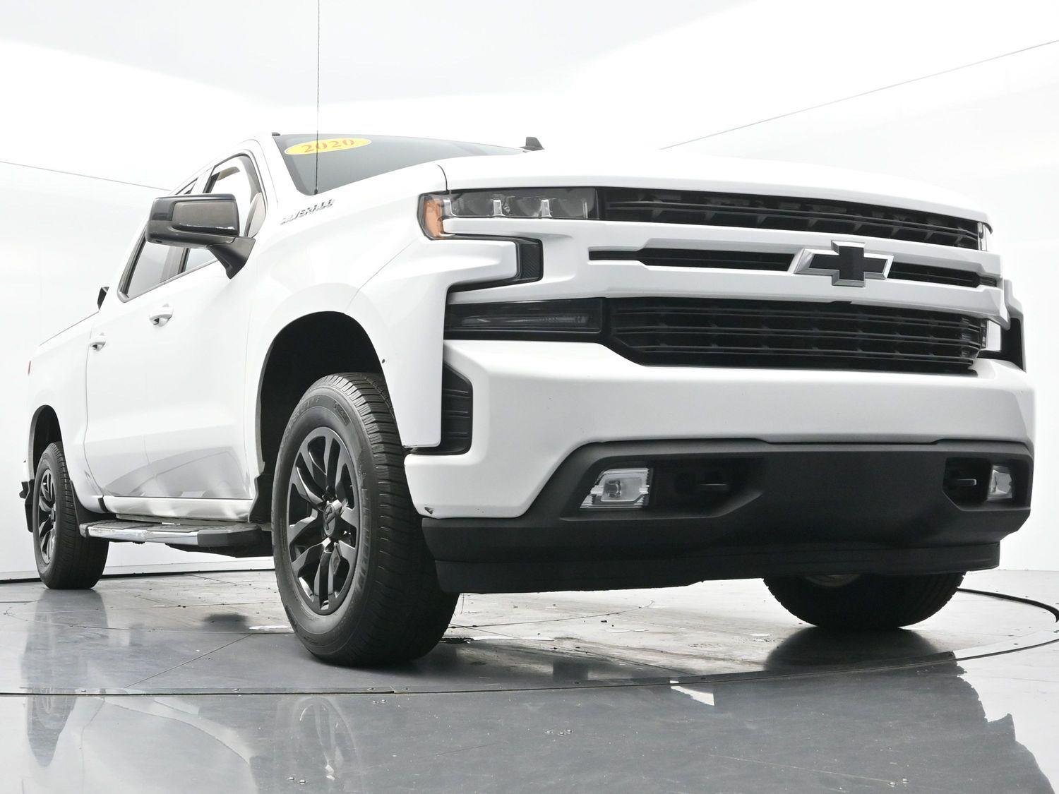 Used 2020 Summit White Chevrolet RST image 47