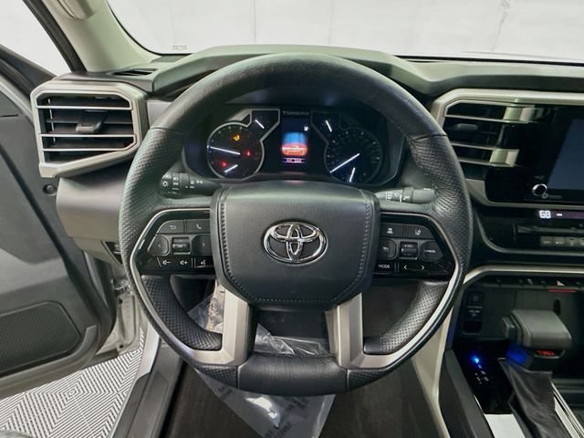 Used 2022 Silver Toyota SR5 image 11