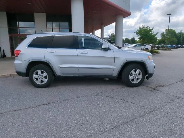 Used 2011 Silver Jeep Laredo image 29