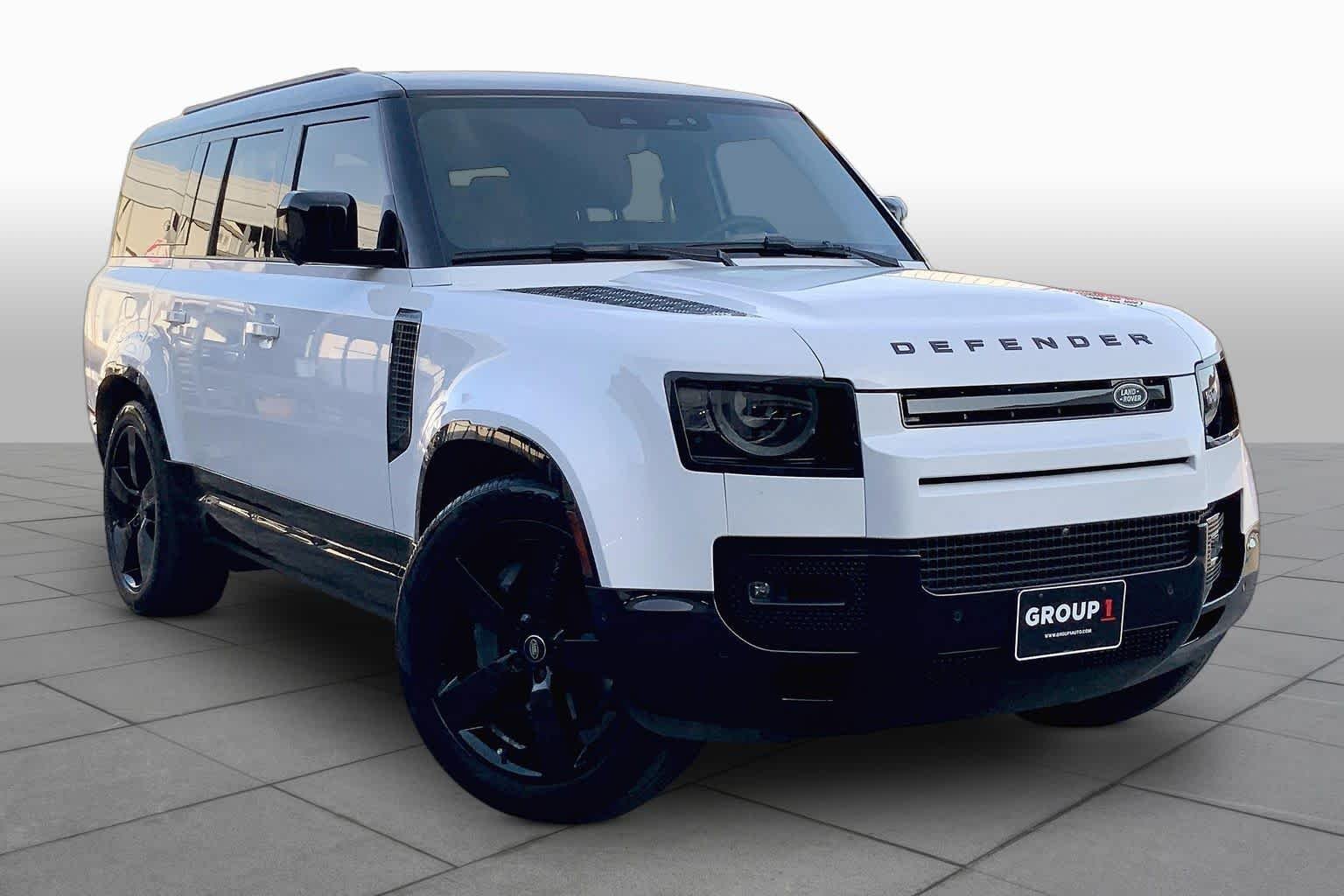 Pre-Owned 2024 Land Rover Defender X-Dynamic SE