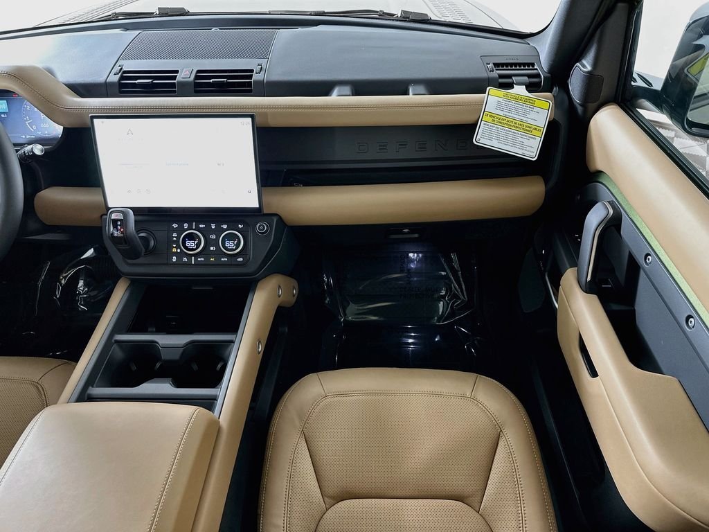 New 2026 Woolstone Green LAND ROVER X-Dynamic SE image 27