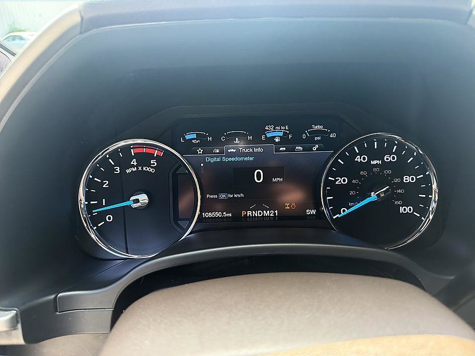 Used 2019 Black Metallic Ford King Ranch image 15