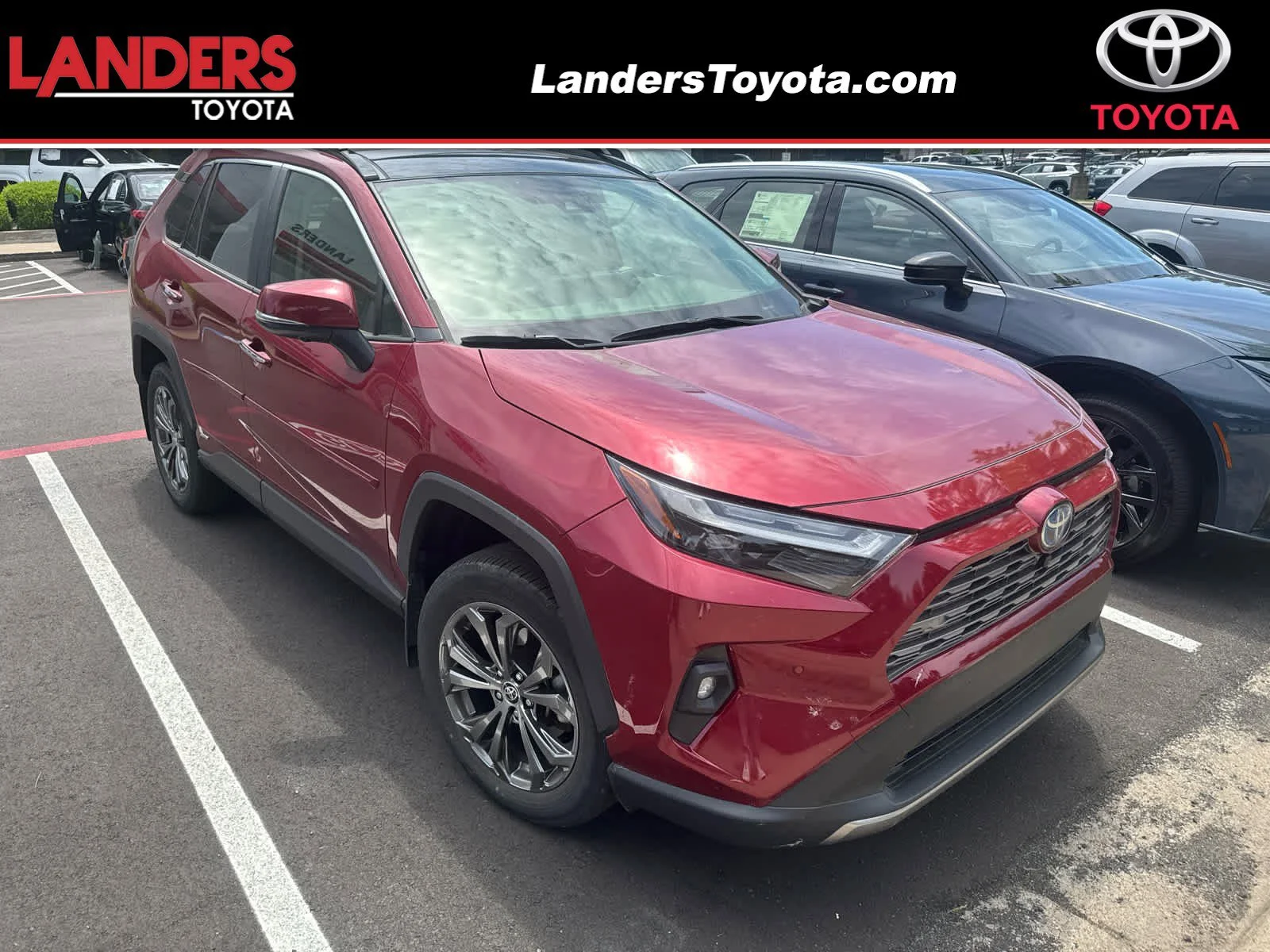 2024 Toyota RAV4 Hybrid Limited AWD's photo