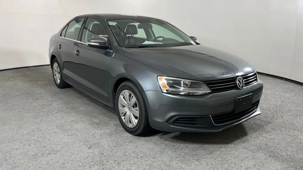 2013 Volkswagen Jetta 2.5L SE w/Convenience Auto PZEV's photo