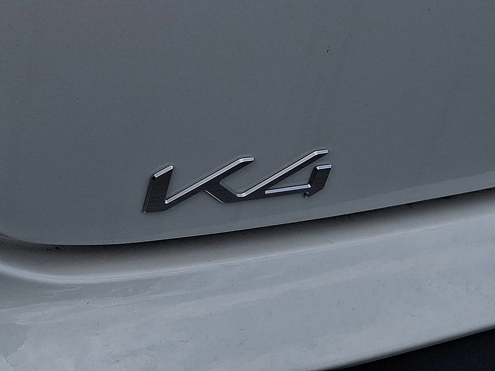 New 2026 Snow White Pearl Kia LXS image 5