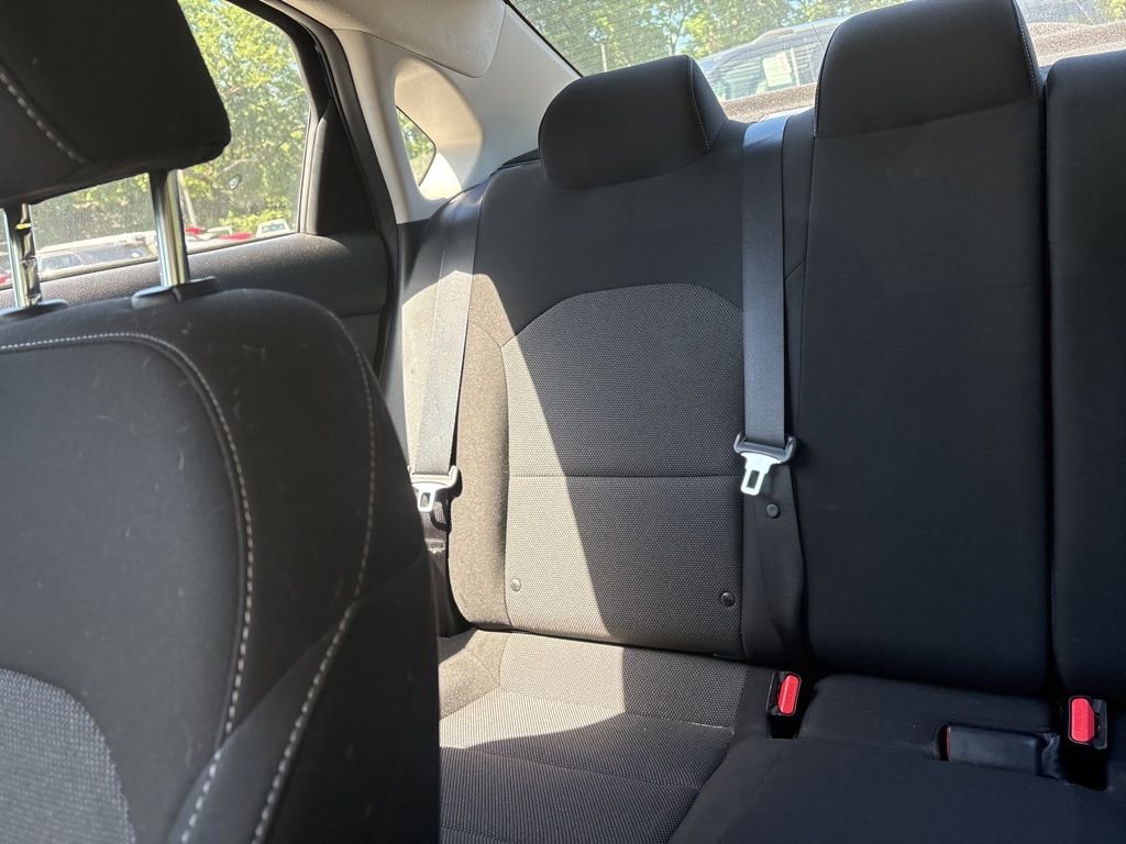 Used 2023 Blue Kia LXS image 12
