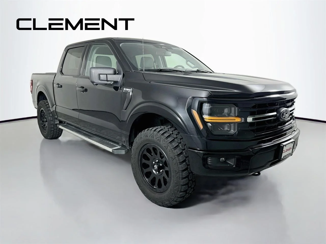 Used 2024 Black Ford XLT image 5