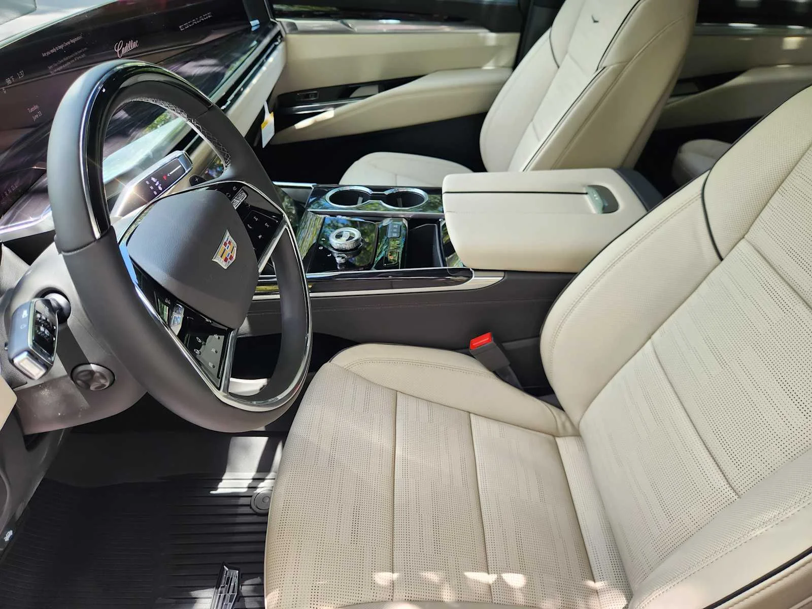 2026 Cadillac Escalade ESV Sport - Photo 8