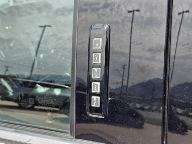 Used 2021 White Ford XL image 12