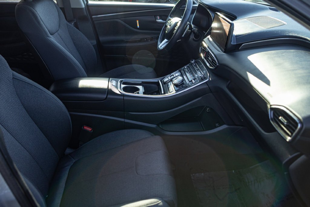 Used 2023 Silver Hyundai SEL image 32