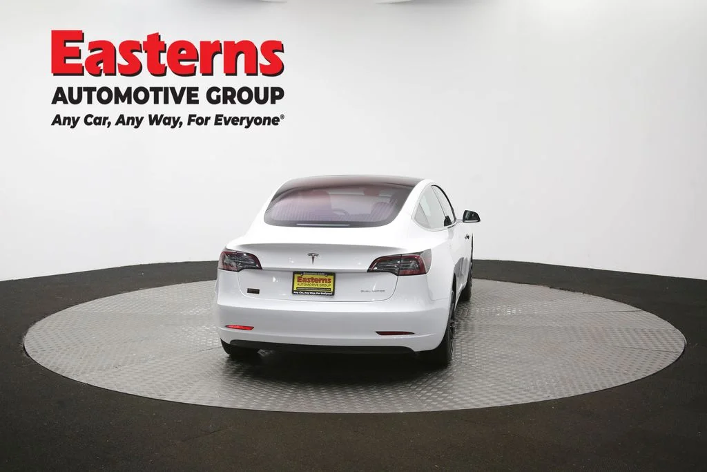 Used 2018 White Tesla Long Range image 32