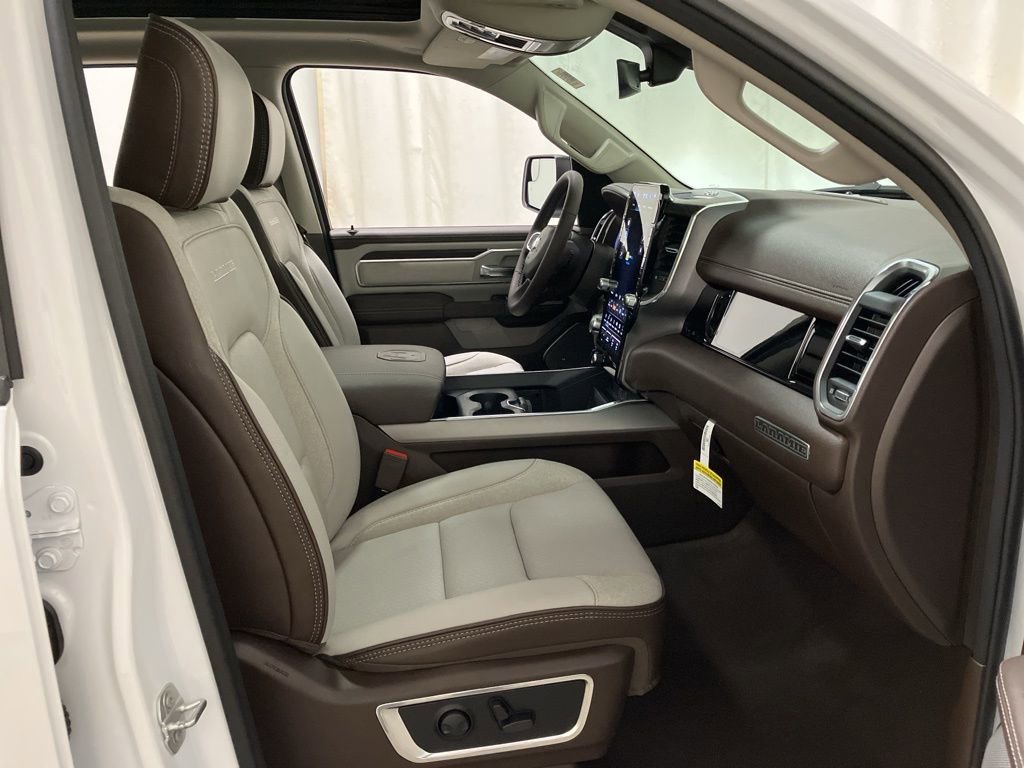 New 2026 Bright White Clear-Coat Exterior Paint RAM Laramie image 19