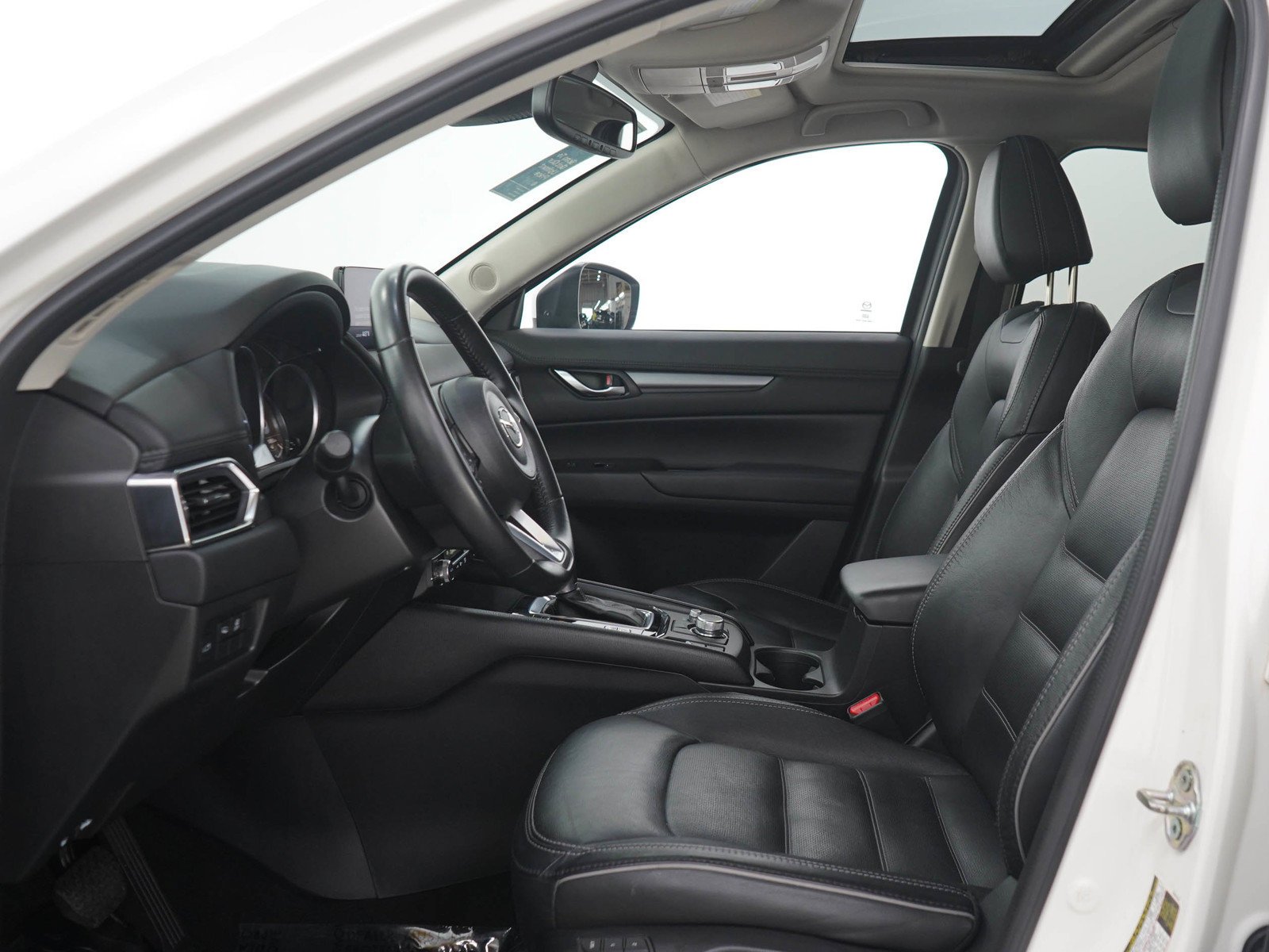 Used 2025 Rhodium White Metallic Mazda 2.5 S Preferred Package image 23
