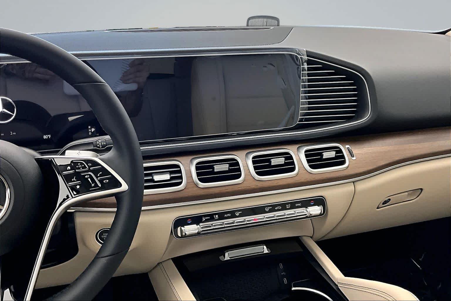 New 2026 Polar White Mercedes-Benz GLE 350 image 16
