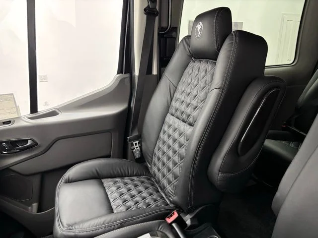 New 2026 Black Ford Explorer Limited SE image 40