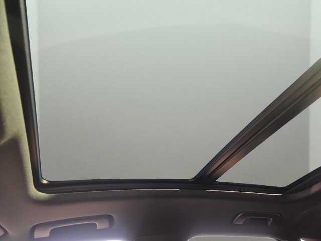 Used 2025 Gray Audi Premium Plus image 8