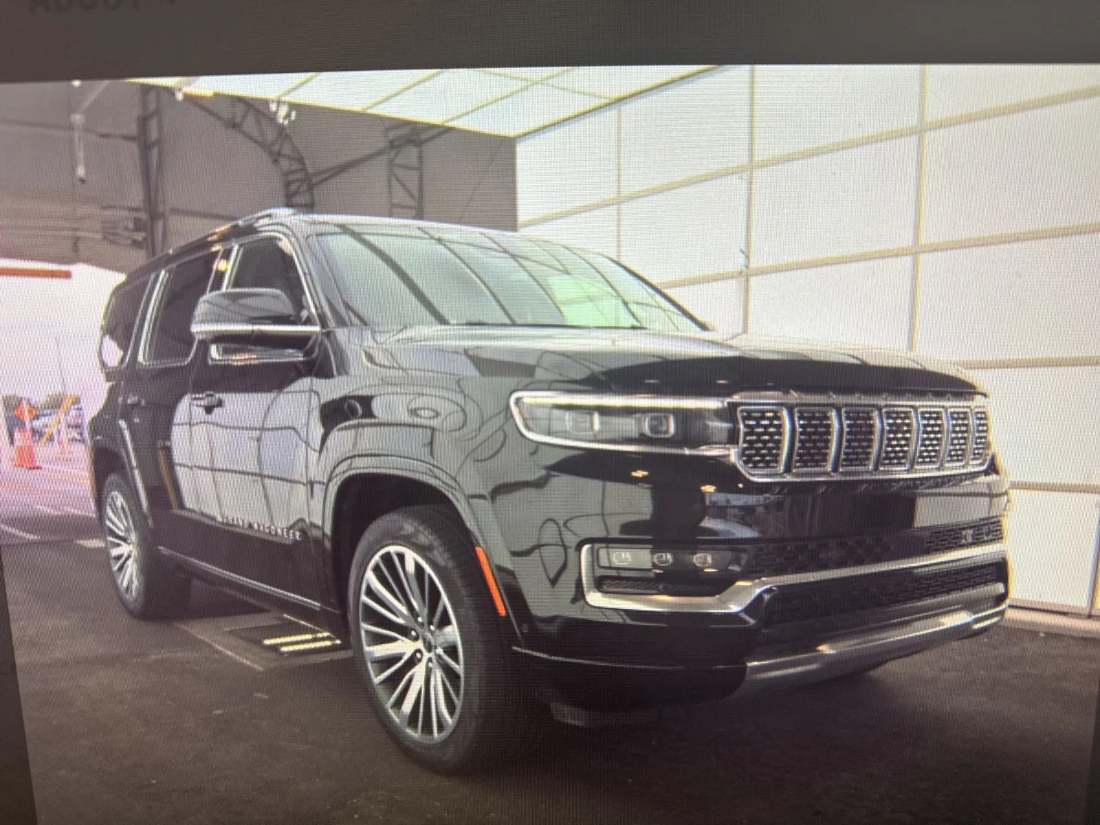 2024 Jeep Grand Wagoneer Series III 4WD's photo