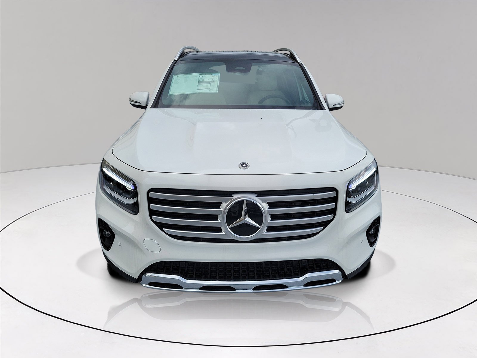 New 2026 Polar White Mercedes-Benz GLB 250 image 2