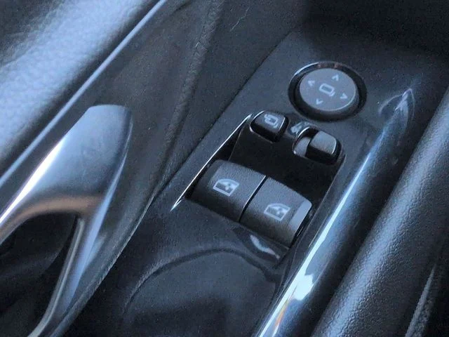 Used 2021 Yellow Toyota 3.0 image 22