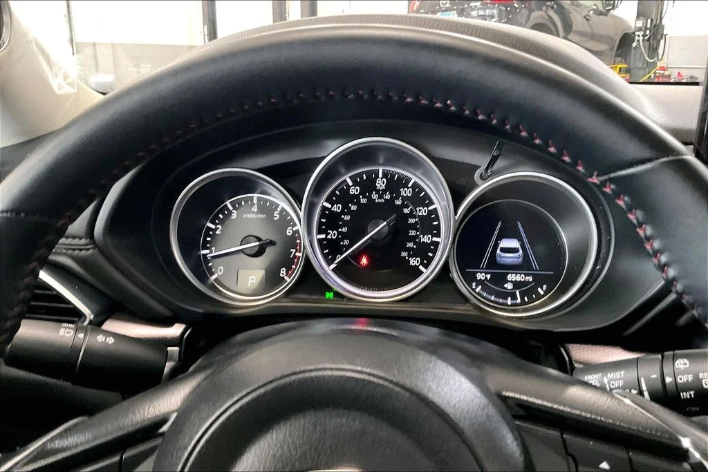 Certified Used 2025 White Mazda 2.5 S Carbon Edition image 20