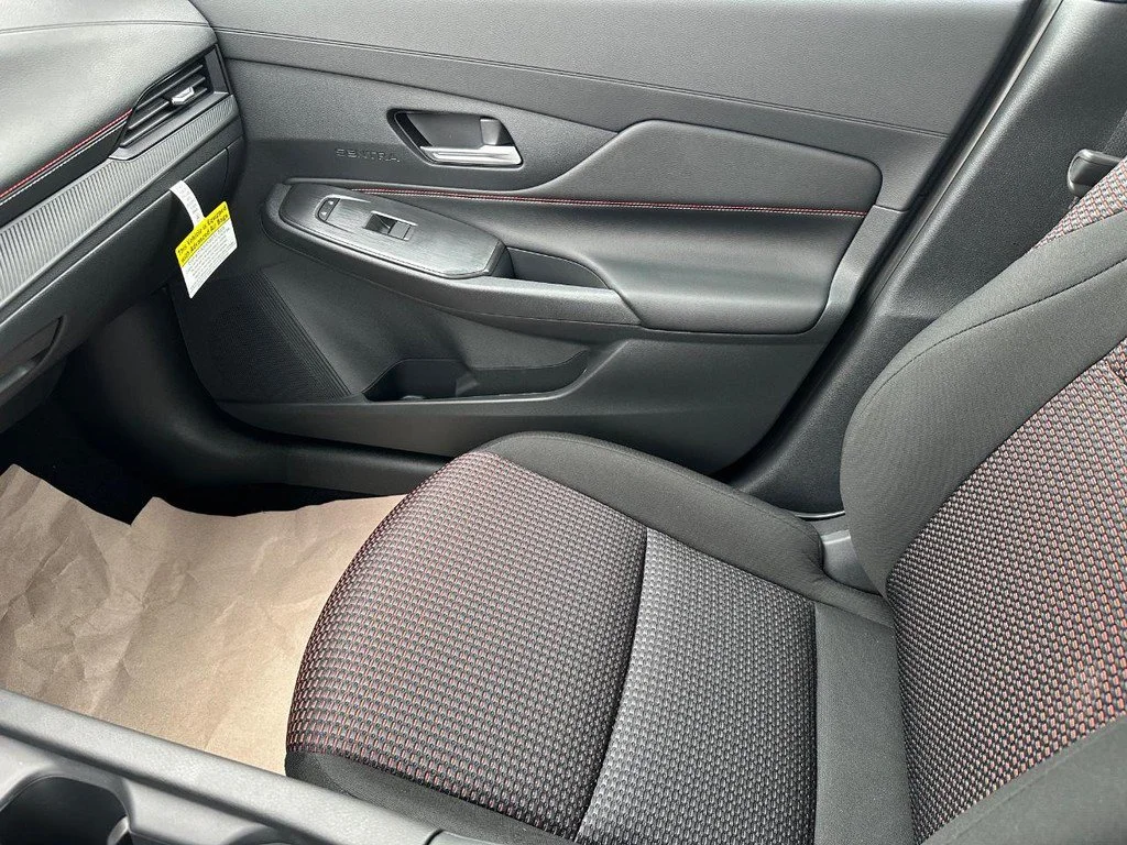 New 2027 Aspen White TriCoat / Super Black Two-tone Nissan SR image 14