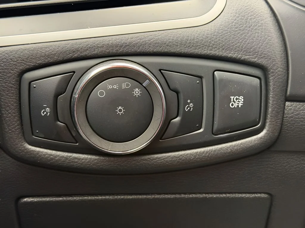 Used 2024 White Ford SEL image 14