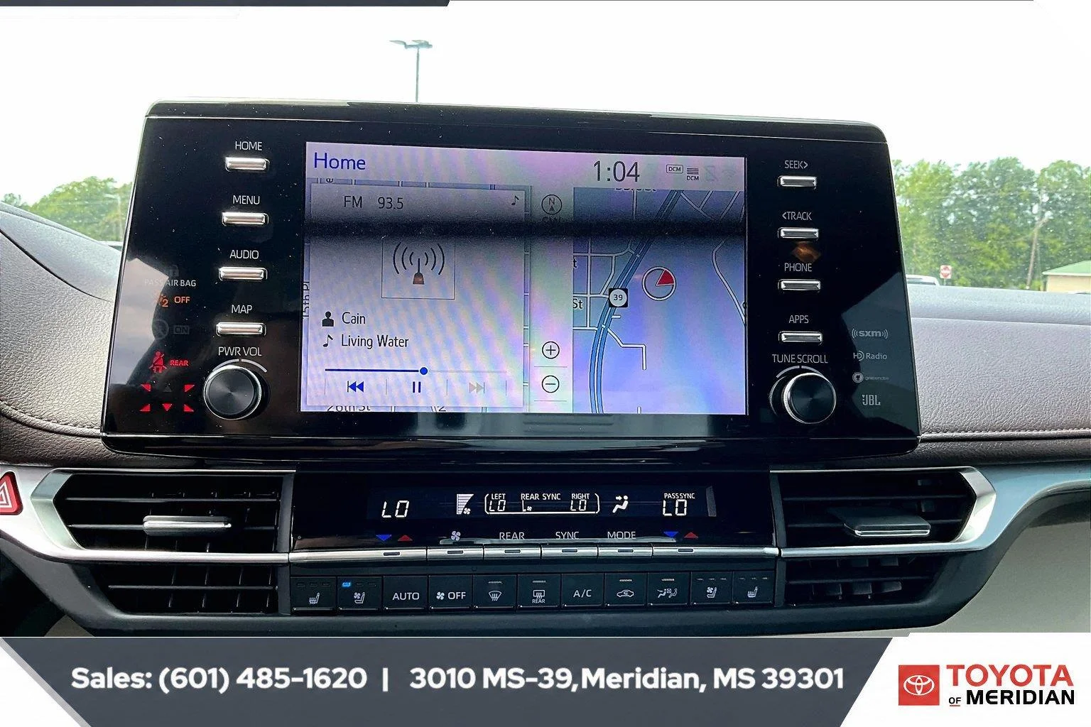 Used 2024 Windchill Pearl Toyota Platinum image 23
