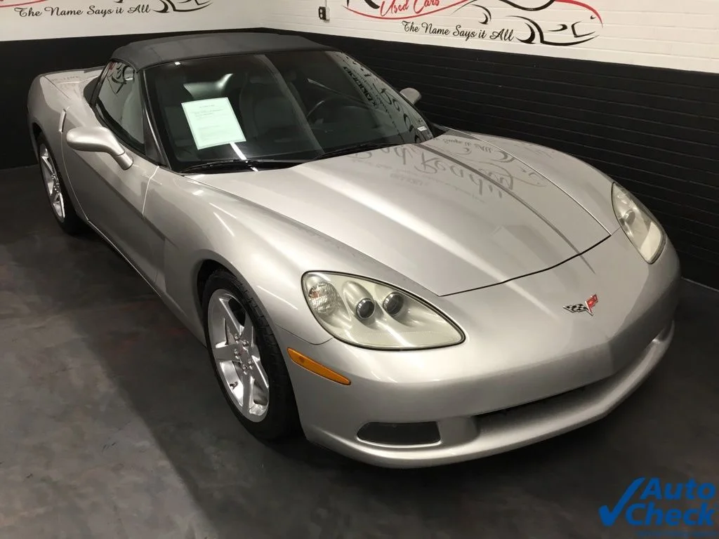 Used 2005 Silver Chevrolet Base image 13
