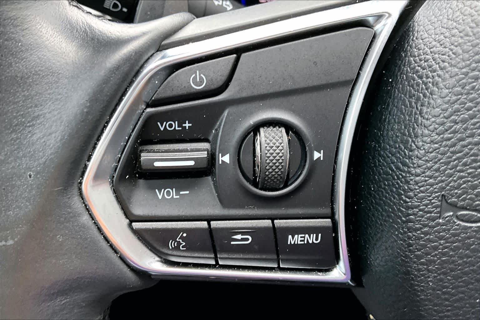 Used 2025 Majestic Black Pearl Acura w/Technology Package image 45