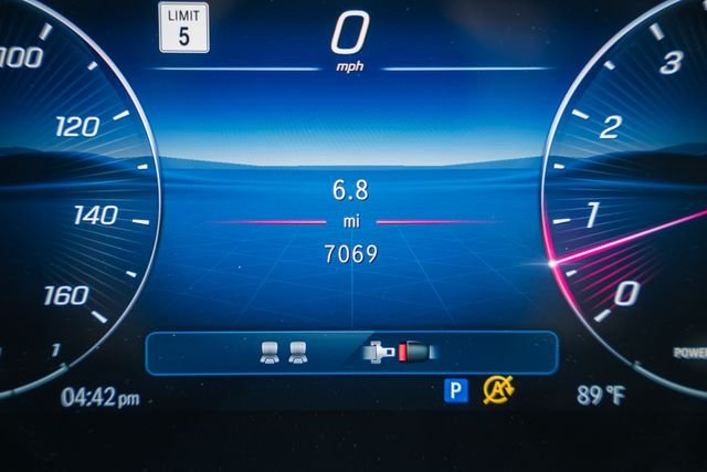 Used 2025 MANUFAKTUR Alpine Gray Mercedes-Benz CLE 450 image 44