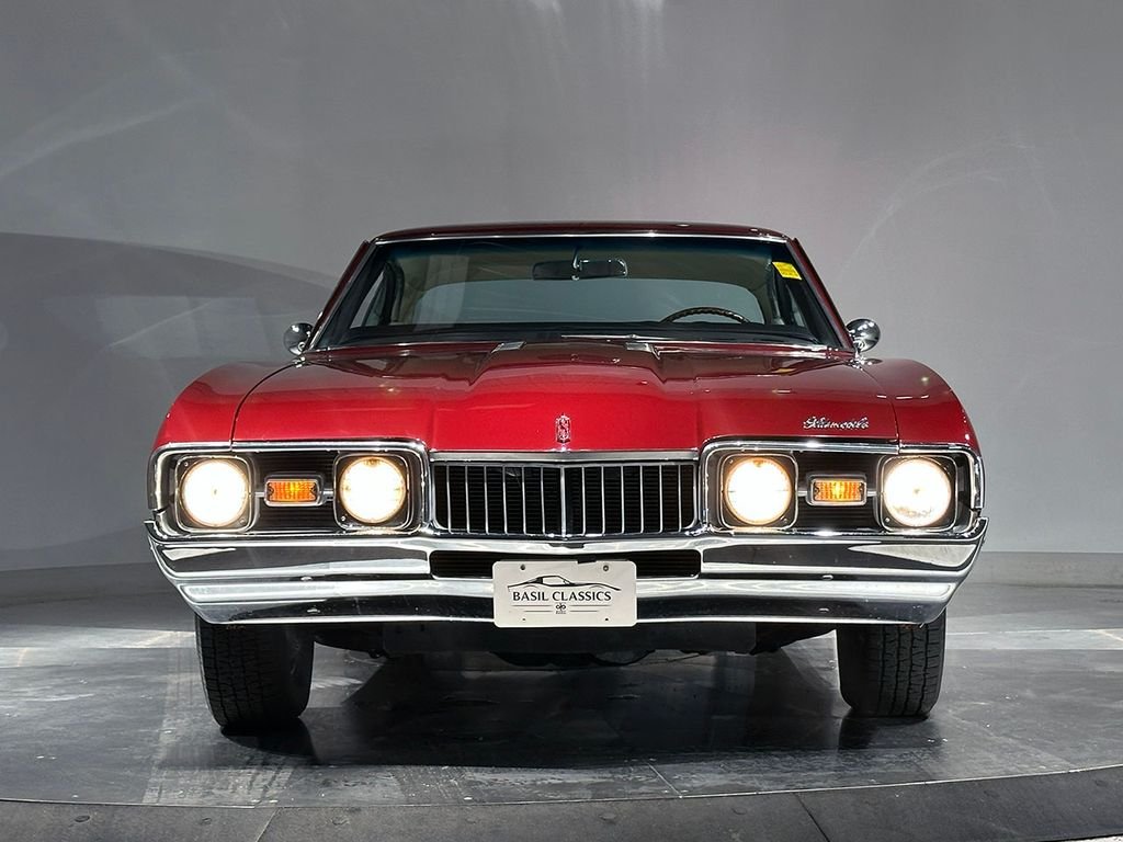 Used 1968 Red Oldsmobile Supreme image 24