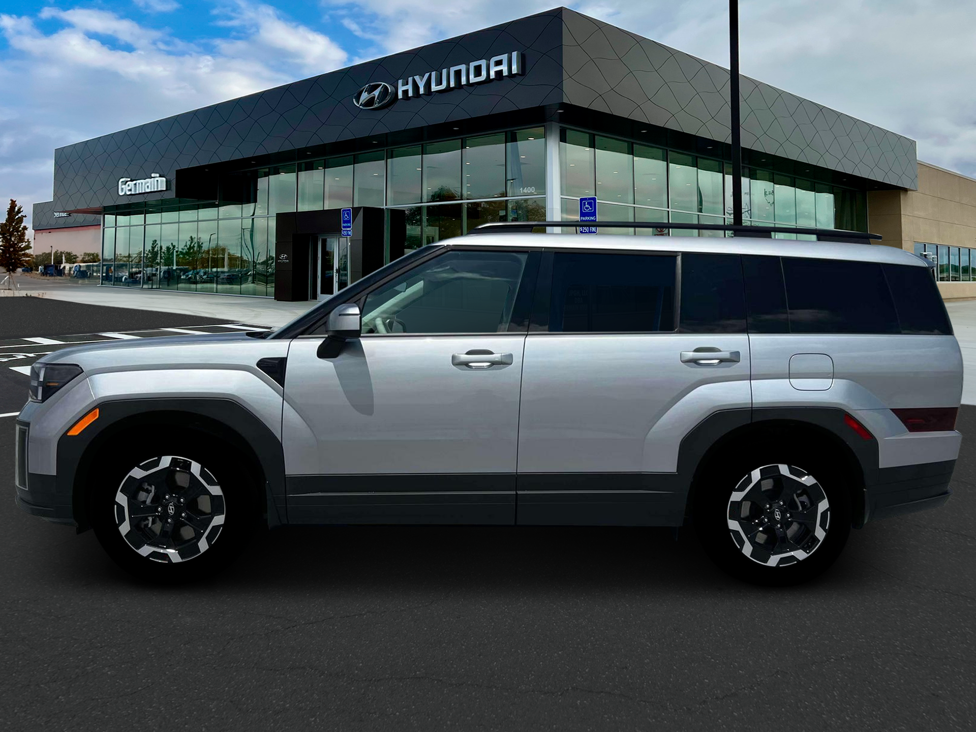 New 2026 Shimmering Silver Pearl Hyundai SEL AWD image 3