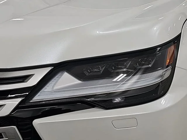 New 2026 Eminent White Pearl Lexus LUXURY image 37