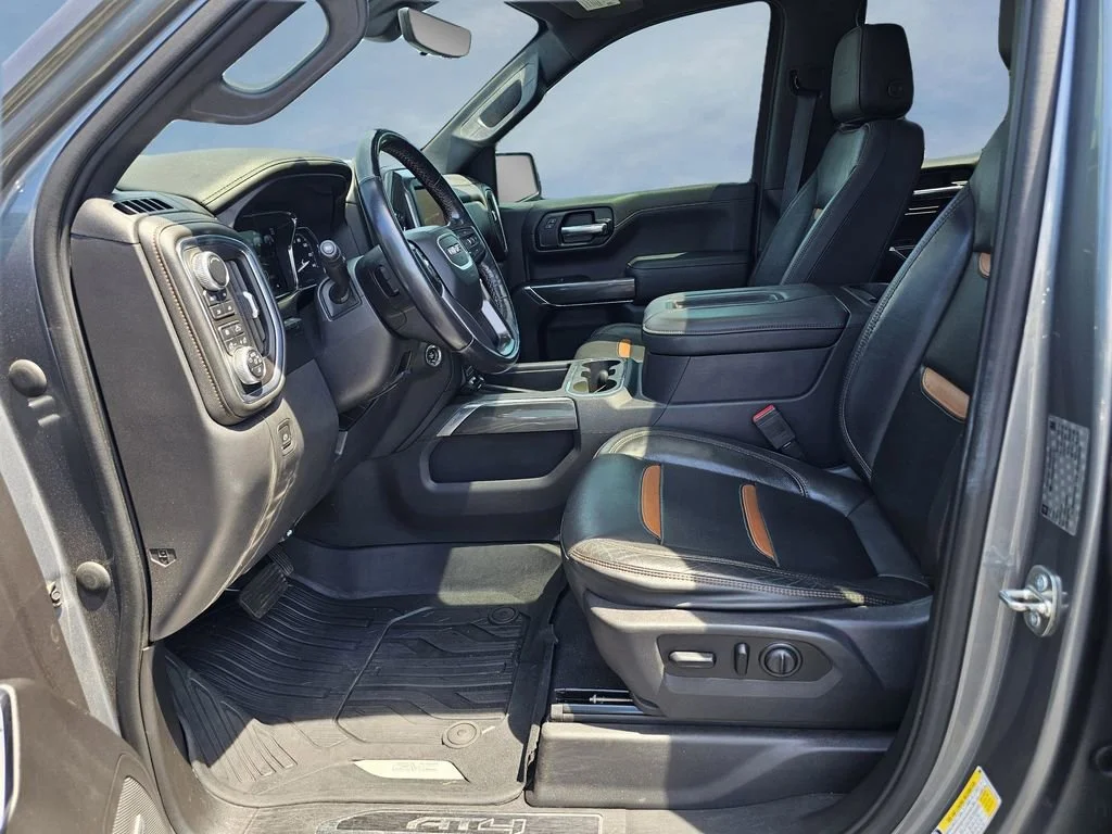 Used 2019 SATIN STEEL METALLIC GMC AT4 image 17