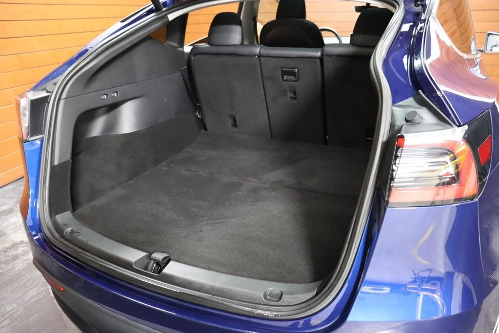 Used 2023 Deep Blue Metallic Tesla Performance image 14