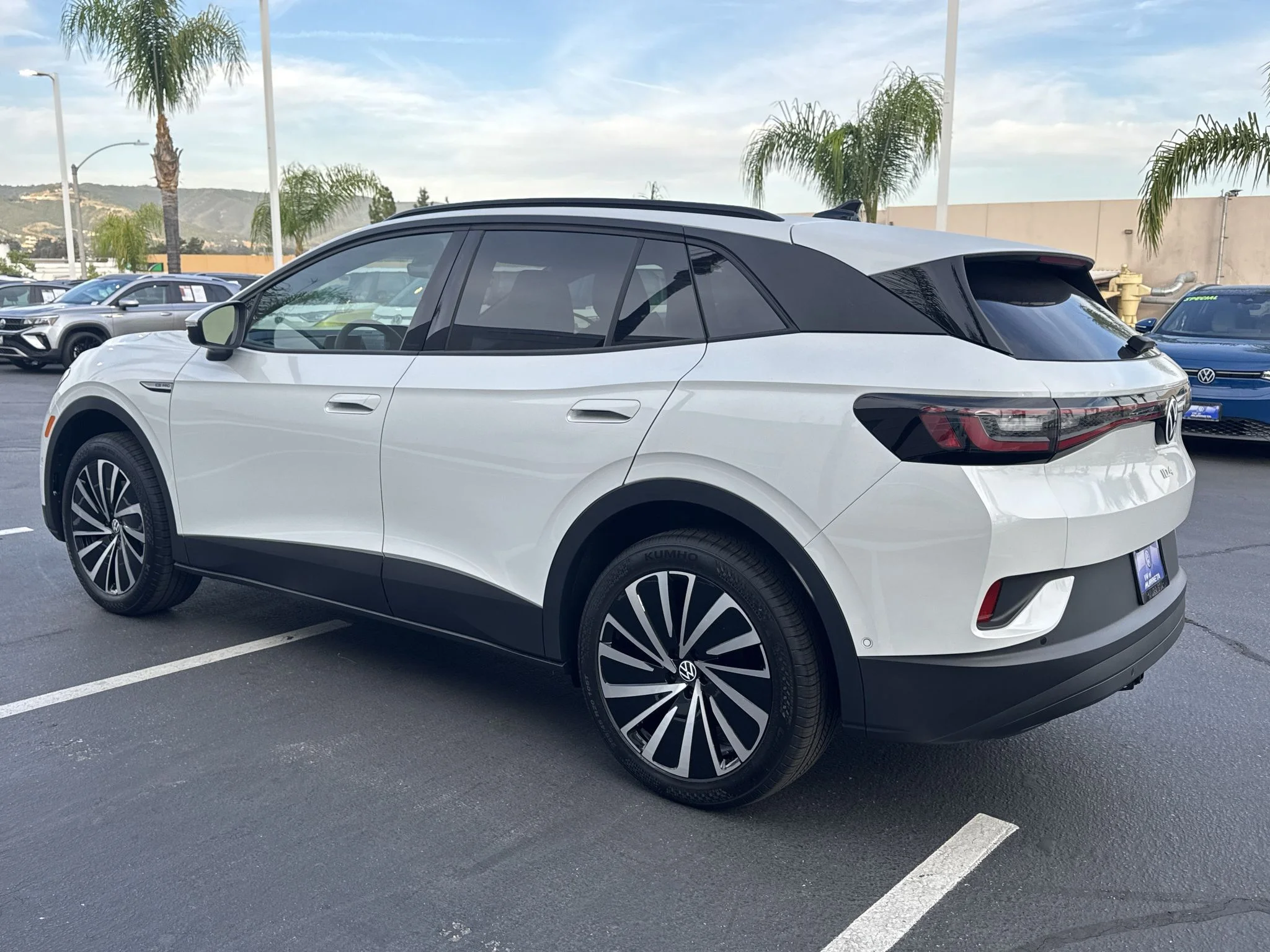 New 2026 Opal White Pearl Volkswagen Pro image 8