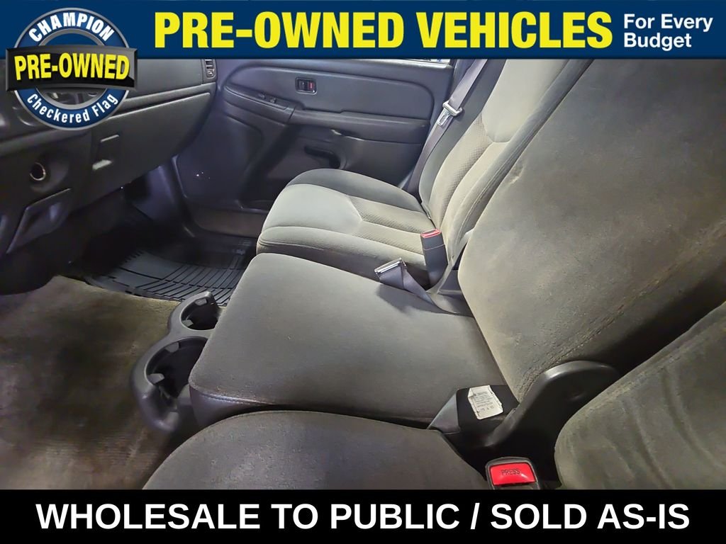 Used 2004 Summit White Chevrolet LS image 15