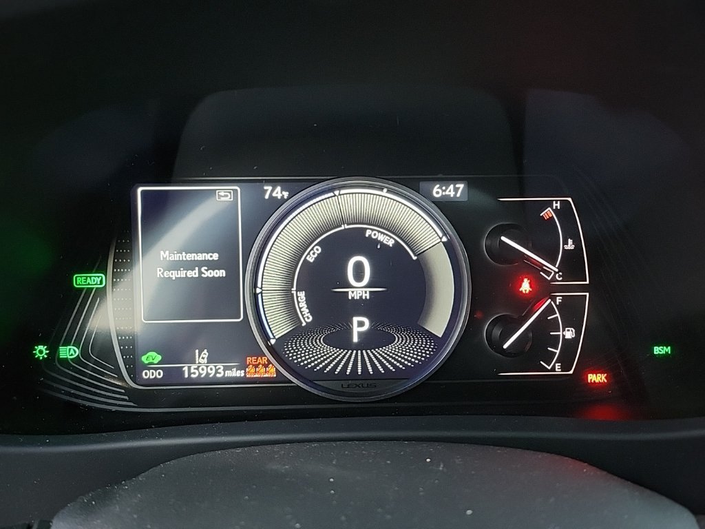Used 2024 Red Line Lexus 250h image 9