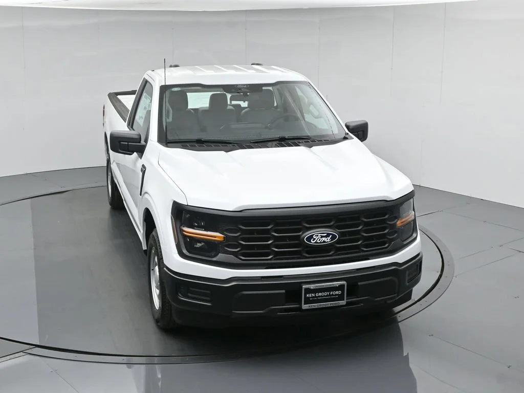 New 2026 White Ford XL image 31