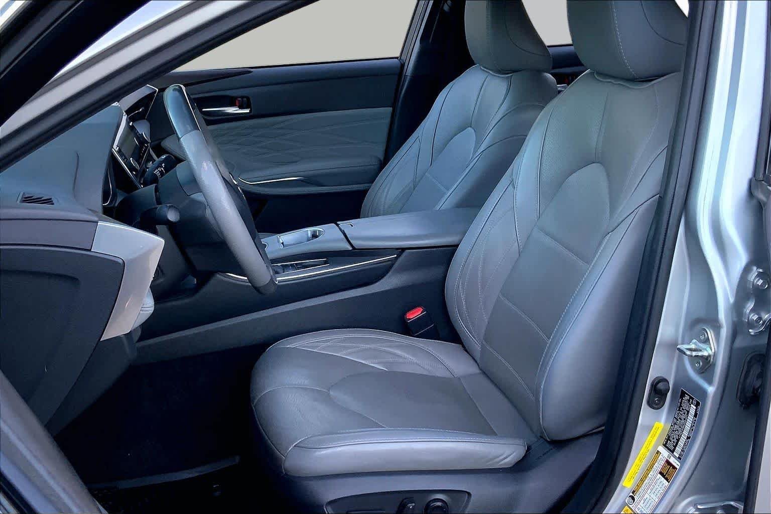 Pre-Owned 2019 Toyota Avalon Hybrid Limited
