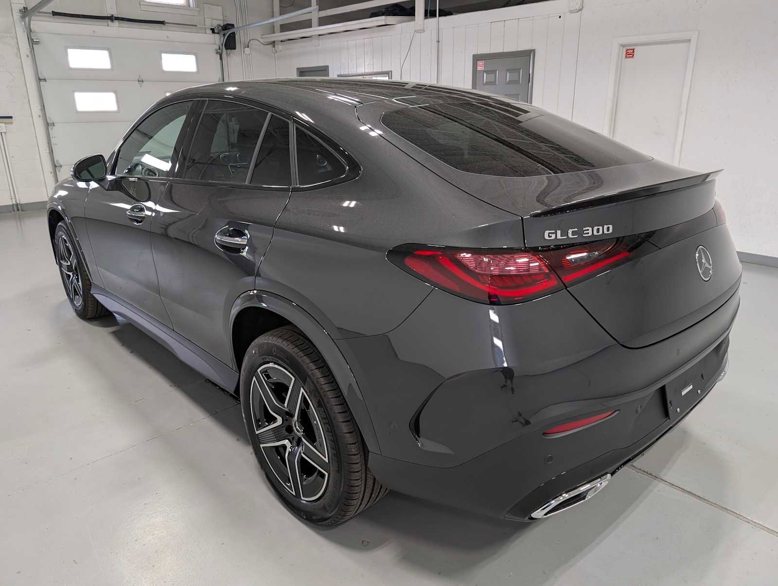 New 2026 Graphite Grey Metallic Mercedes-Benz GLC 300 image 9