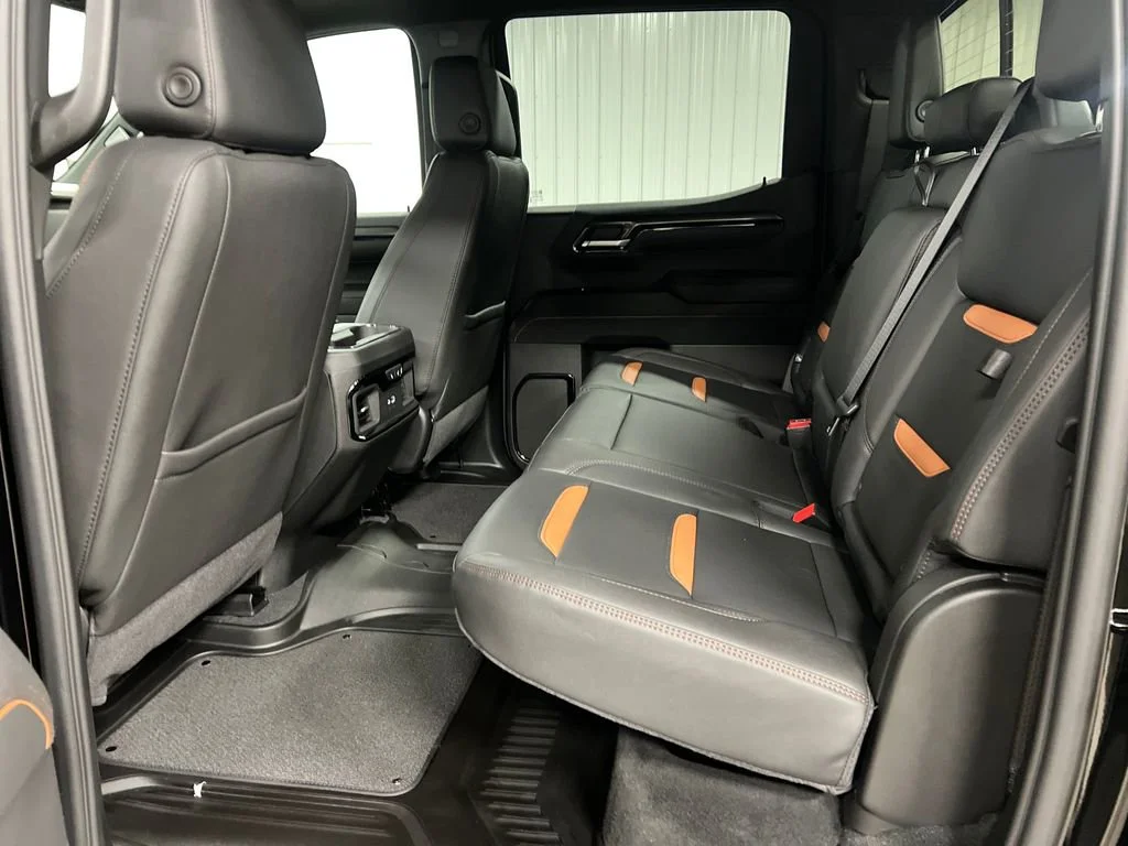 2026 GMC Sierra 1500 AT4 - Photo 13