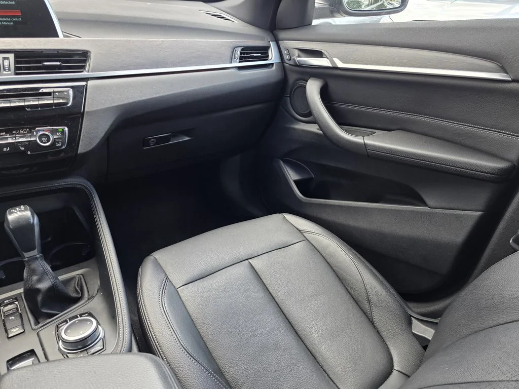 Used 2019 Black BMW xDrive28i image 15
