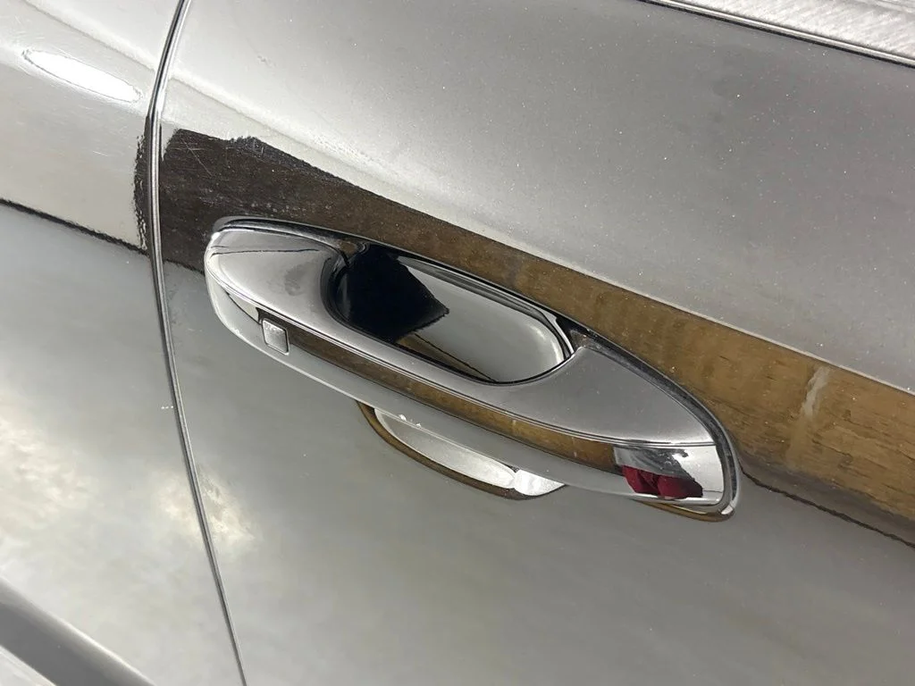 Used 2025 Black Kia Wind image 15