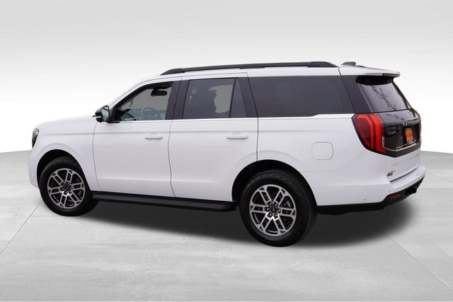 Used 2025 White Ford Active image 8