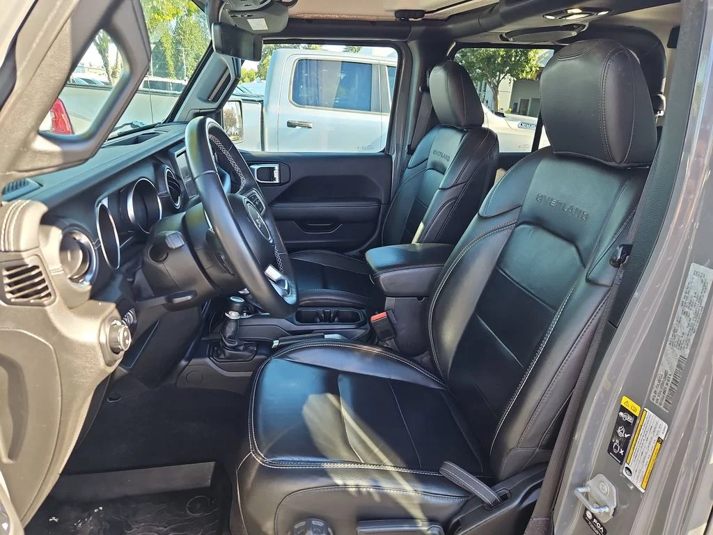 Used 2021 Sting-Gray Clearcoat Jeep Overland image 21