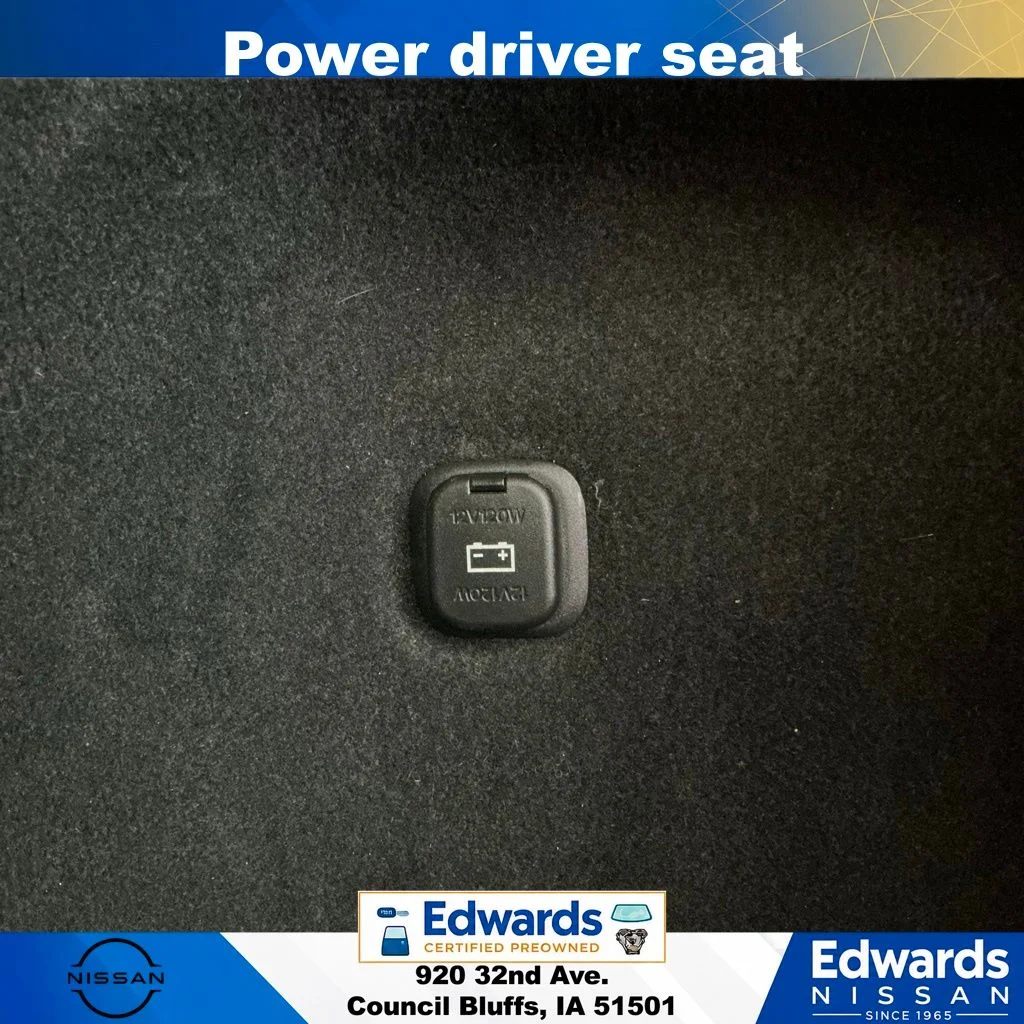 Used 2021 White Mazda Grand Touring image 13