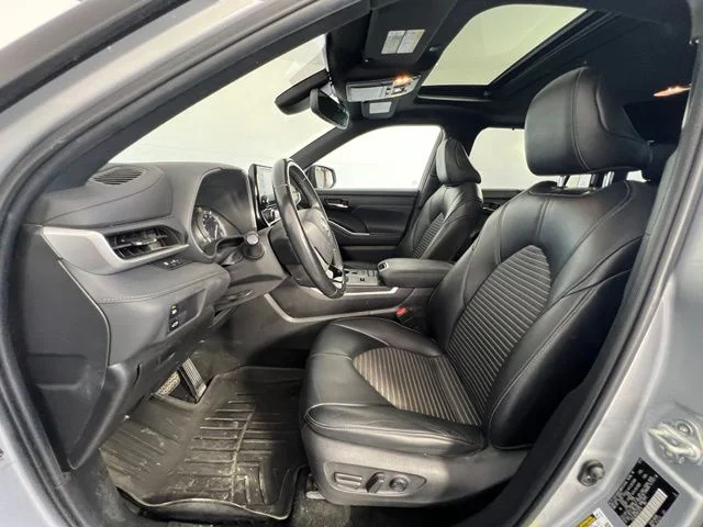 Used 2022 Silver Toyota XSE image 11